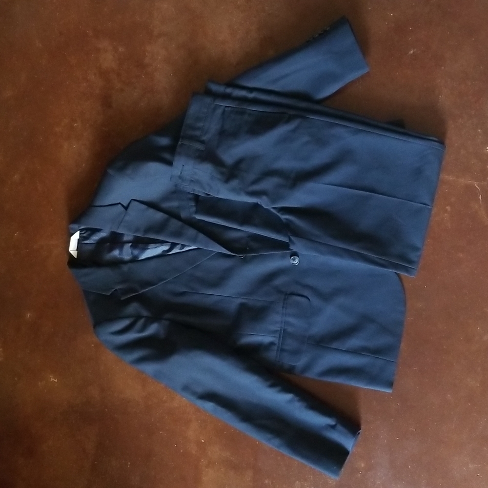 Boys Navy suit size 12